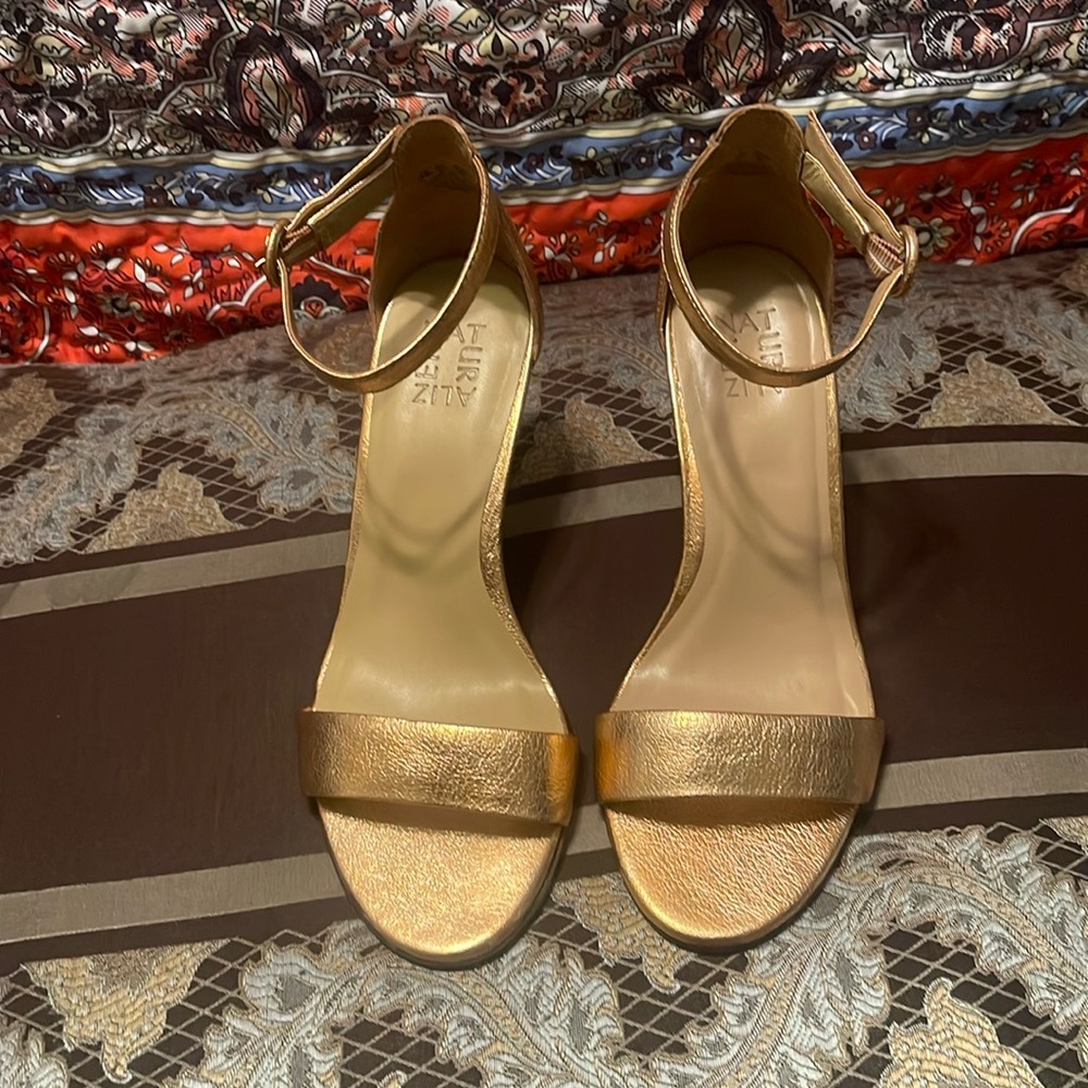 Rose Gold High Heel - 10W